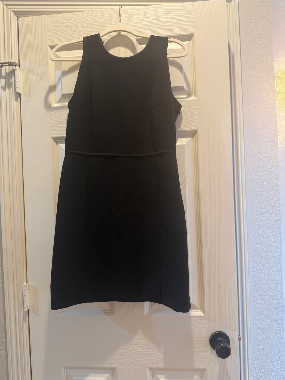 Ann Taylor Black Sleeveless Mini Sheath Dress